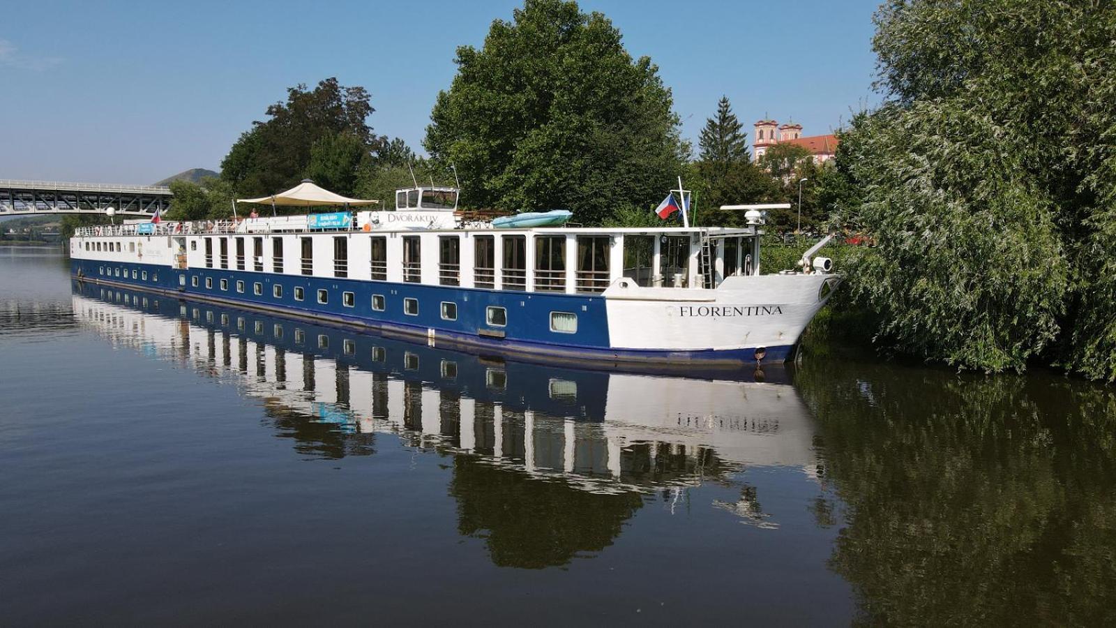 Florentina Boat Hotel Litomerice Exterior photo