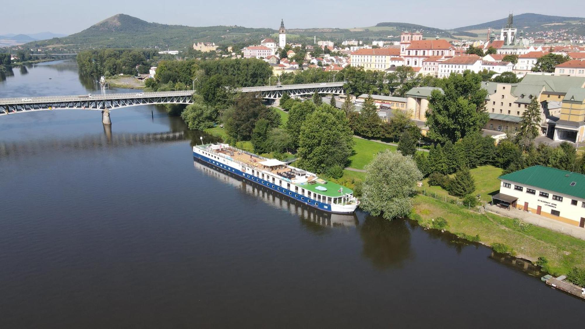 Florentina Boat Litomerice Exterior photo